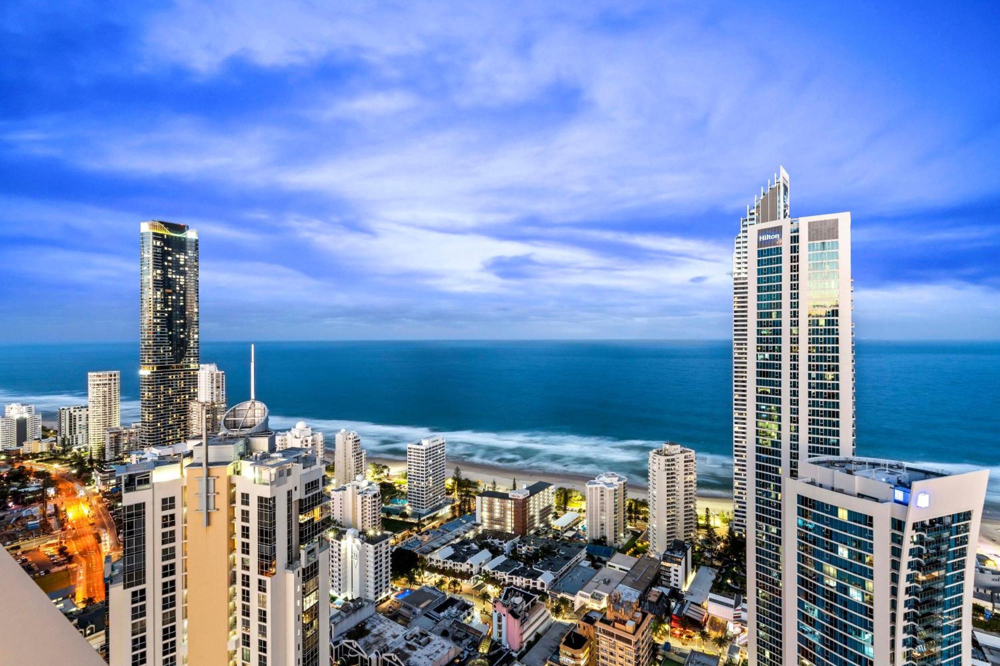 Ocean View Apartments With Balcony - Circle On Cavill - Central Location! - Self Contained & Privately Managed غولد كوست المظهر الخارجي الصورة