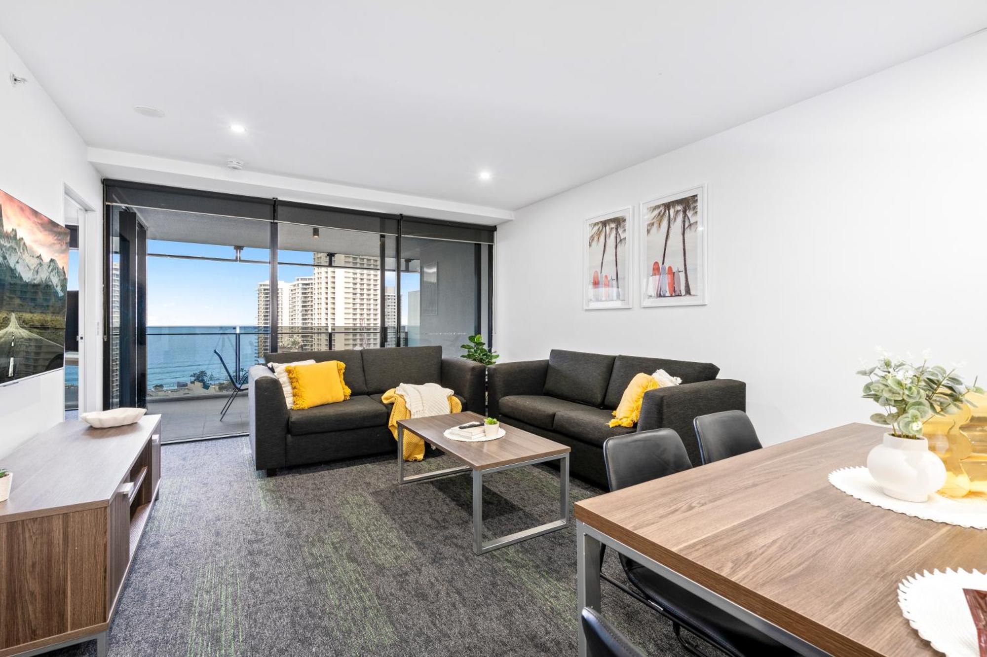 Ocean View Apartments With Balcony - Circle On Cavill - Central Location! - Self Contained & Privately Managed غولد كوست المظهر الخارجي الصورة